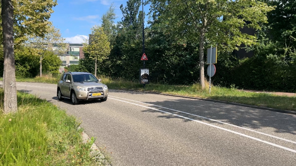 Politie voert snelheidscontroles uit in Vlaardingen: ook op Olmendreef
