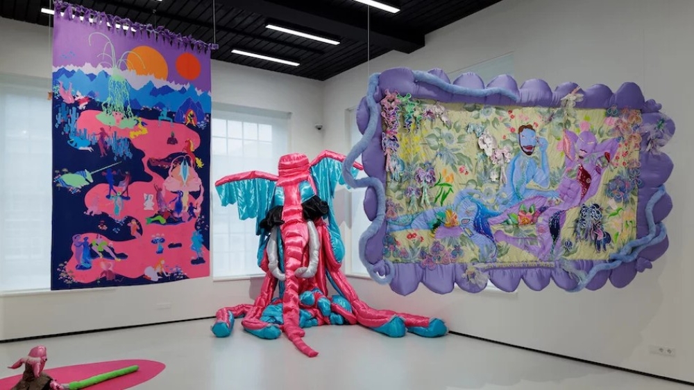 Regenboogmaand start in Schiedam met evenement in Stedelijk Museum