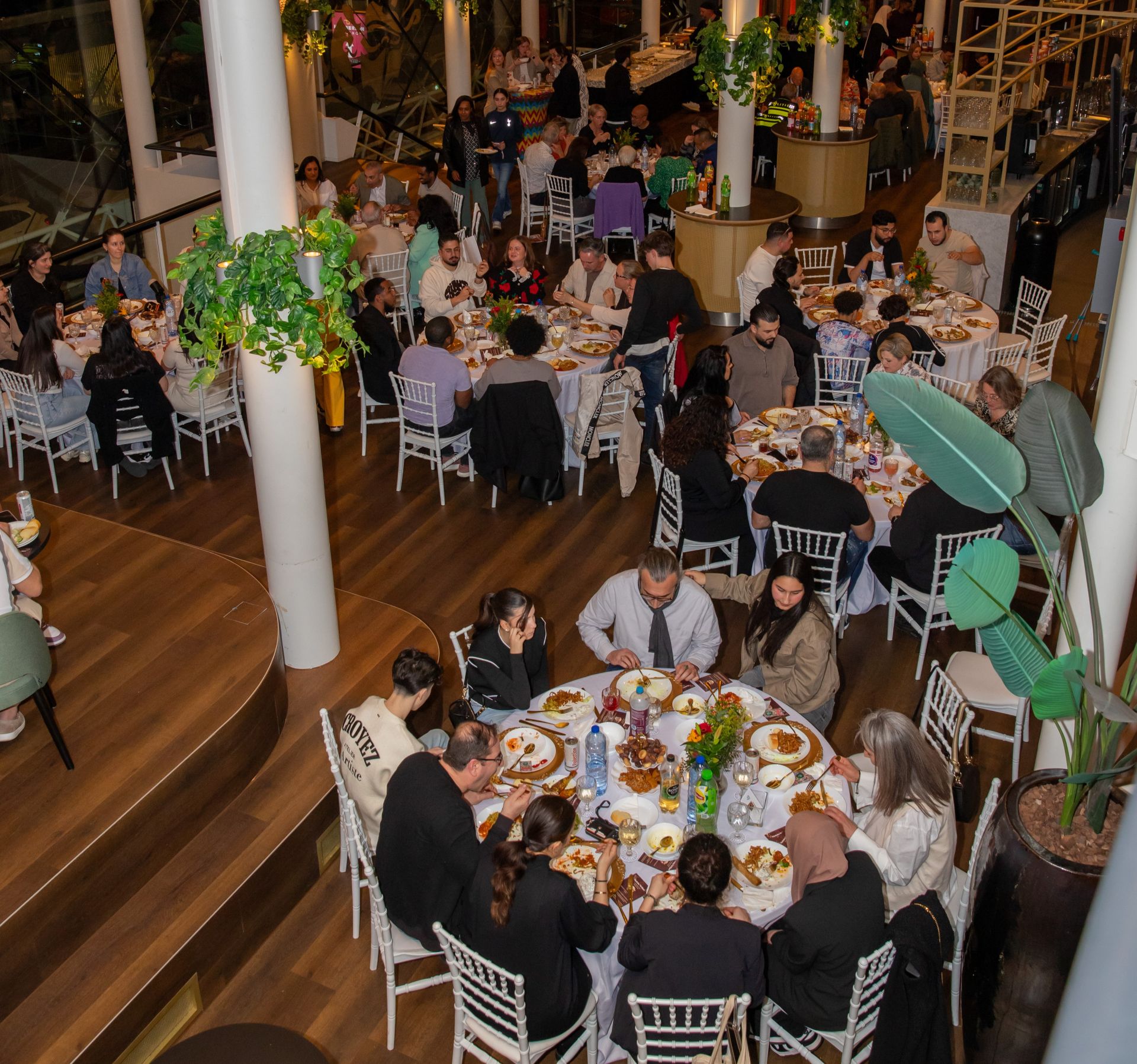Comedy_Iftar_7-Jan_Thijssen-v21920.jpg