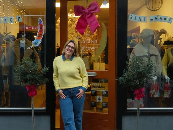 c6cda58f 6d5c 3541 80f2 dc2a210f3568