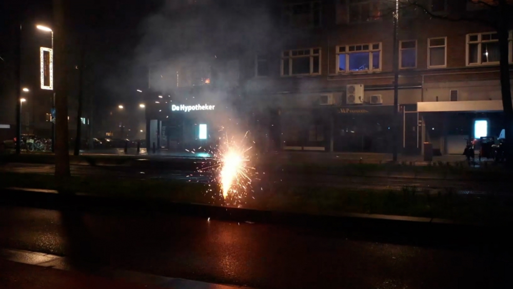 Gemeente: bij Oud & Nieuw meer schade dan vorig jaar, onder andere bijna € 29.000,- aan afvalbakken