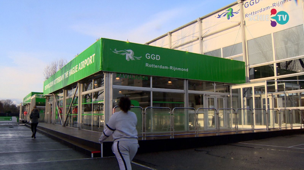 GGD waarschuwt voor oplichters: 'GGD vaccineert géén ouderen aan huis'