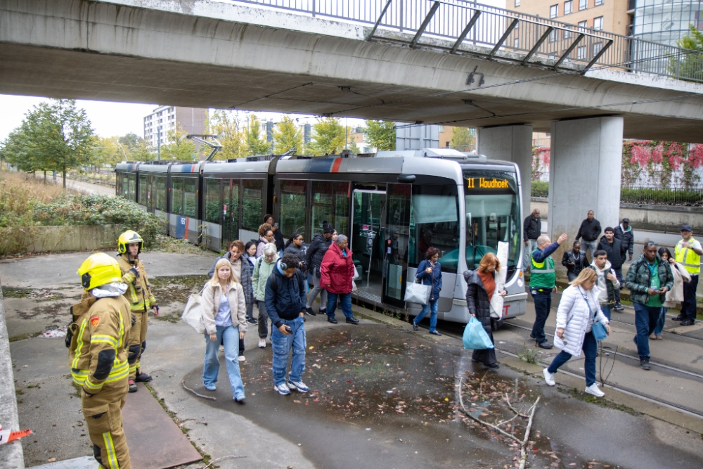 Gebroken bovenleiding legt Schiedams tramverkeer plat