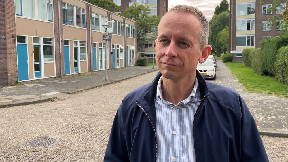 Arnout Hoekstra stapt na 20 jaar uit Vlaardingse politiek: ‘Een lange tijd’