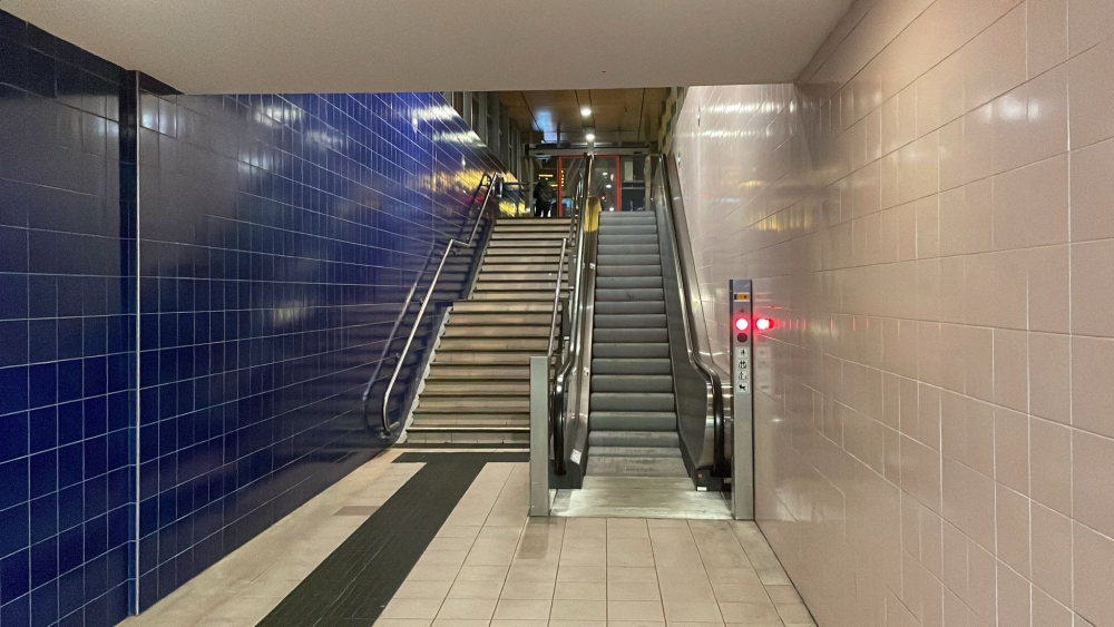 Noodoplossing voor roltrappen op Schiedam Centrum was van korte duur
