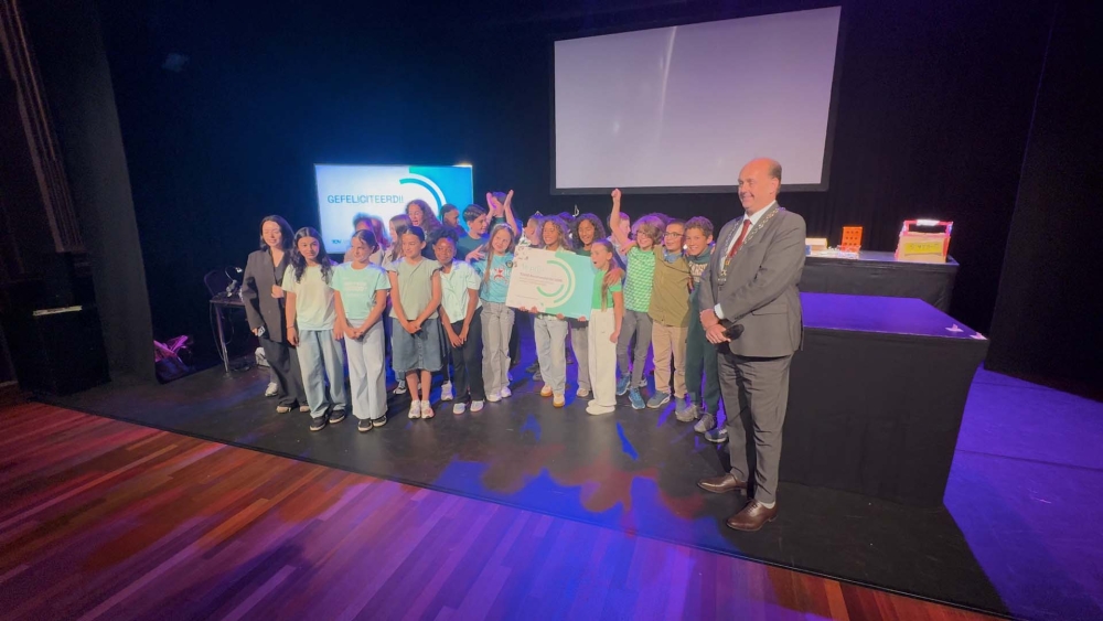 Raketten, slee met veren en batterijfietsen bij technische kunstwedstrijd