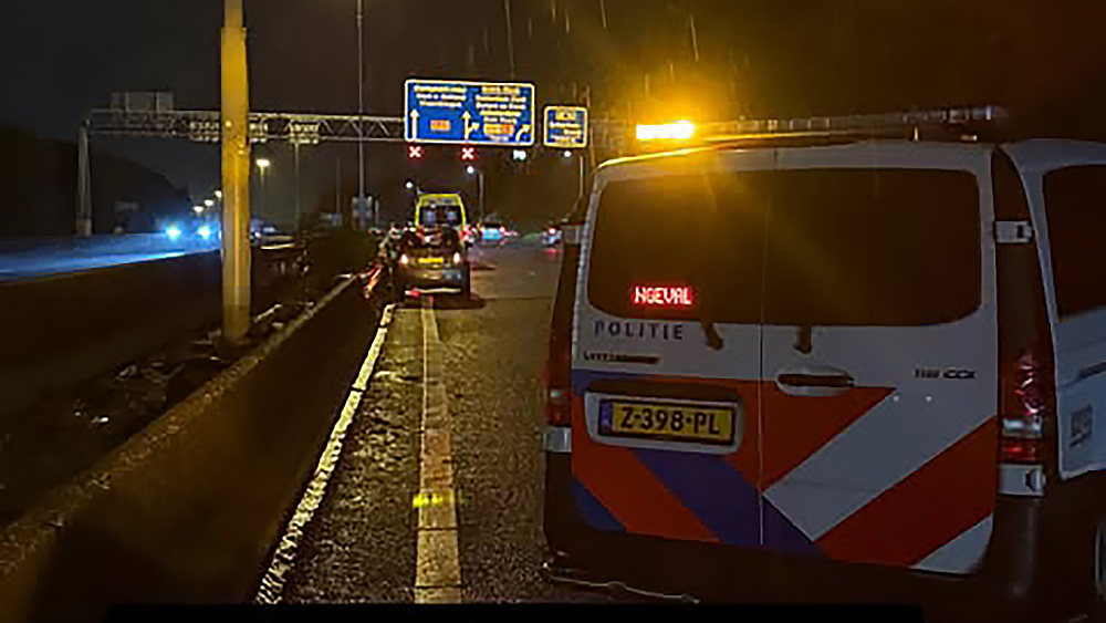 Spookrijder, ongelukken en aquaplaning op snelwegen