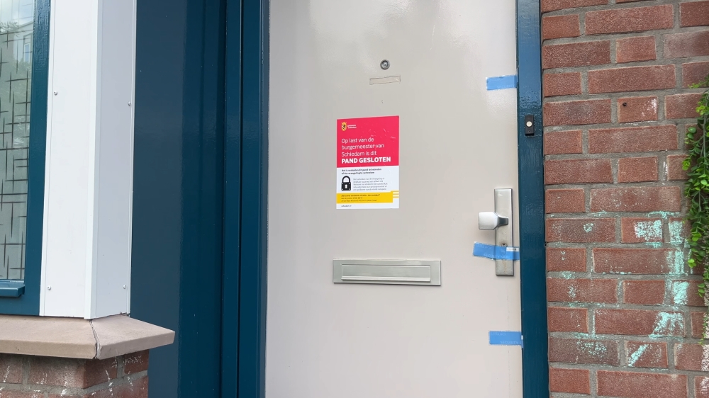 Twee illegale bordelen gesloten in Schiedam, klanten belden bij verkeerde adressen aan