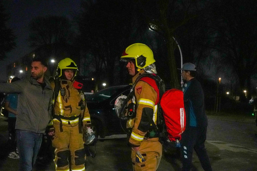 Brandweer zet straat af vanwege gaslucht