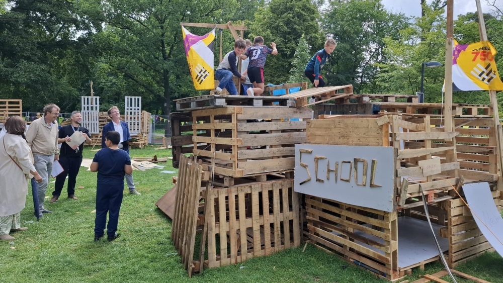 Bijna 500 kinderen bouwen mee bij KidsBouwdorp: ‘Echt hele grote bouwwerken’