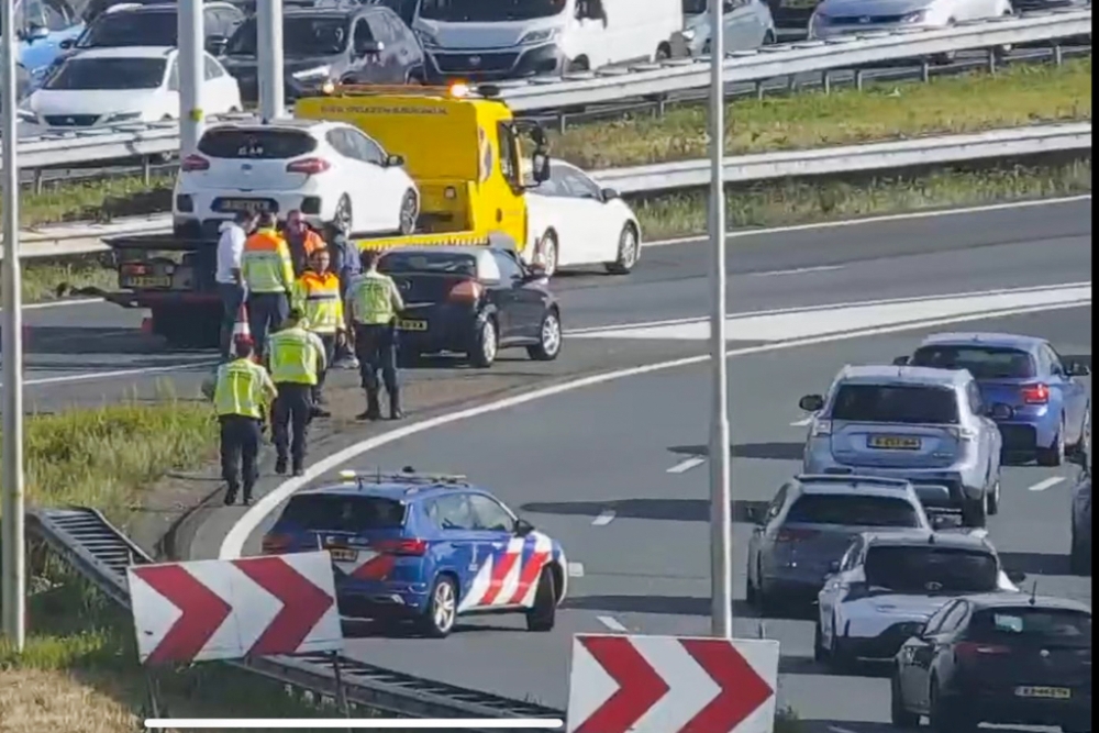 Vertraging op snelwegen door aanrijding