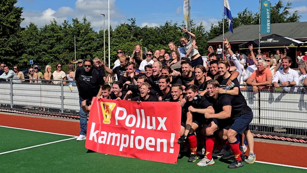 Pollux kroont zich tot kampioen in de tweede klasse na overtuigende zege