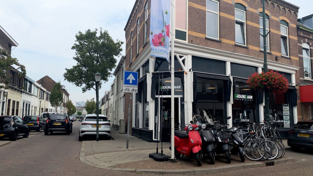 Verdachte schietpartij fietsenzaak 'schoot bewust naar beneden', maar blijft wel vastzitten