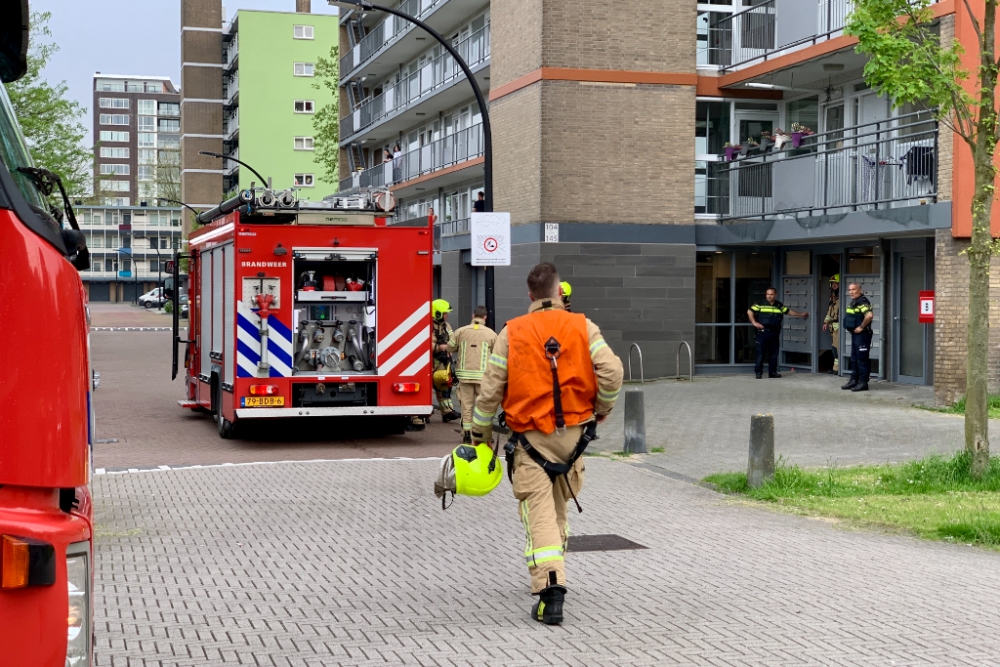 Droger vliegt in brand op het Dirk Schäferplein