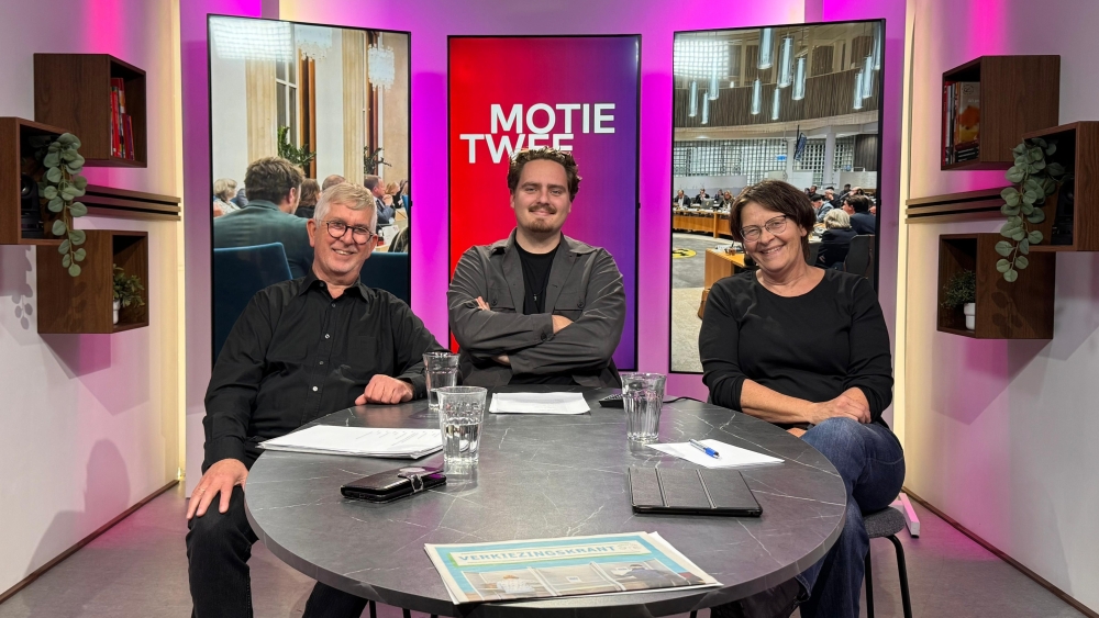 Motie Twee: Schiedams azc, vleermuizen en burgemeester uit vorm