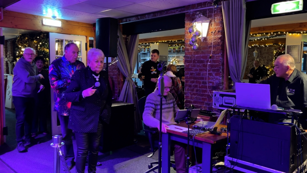 Een ochtend vol verrassingen bij Rita Young’s jaarlijkse nieuwjaarsfeest