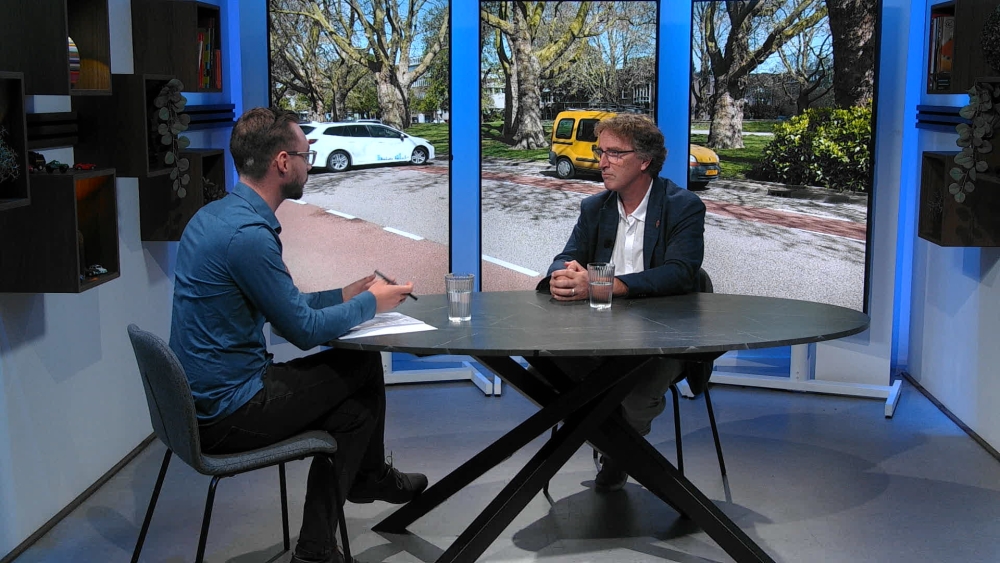 'Wethouder, je moet het wel oplossen' - Twee in gesprek met Frans Hamerslag