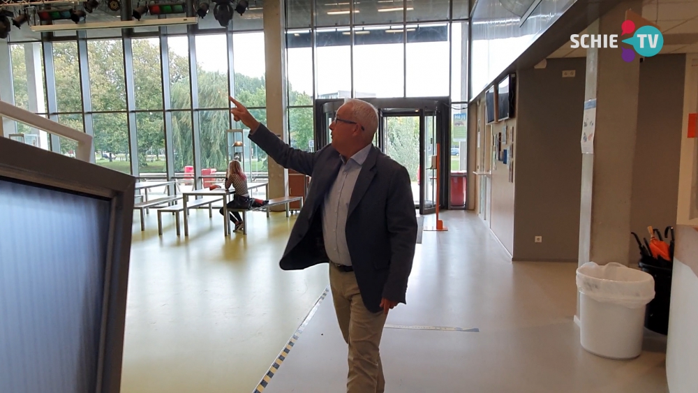 Ventilatie op middelbare scholen: in Lyceum Schravenlant heel nieuw systeem