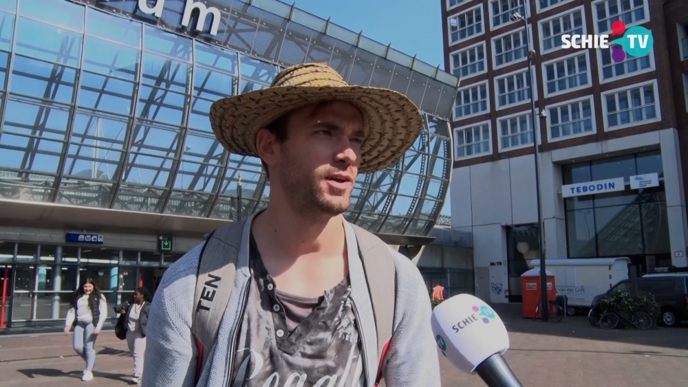 De Stem van Schiedam: Geen mondkapjes meer in het OV: "Zo de vuilnisbak in geflikkerd"