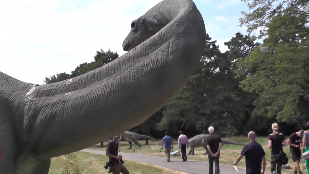 De dino's keren terug naar Schiedam, komen in de zomer uit hun ei (GEANNULEERD)
