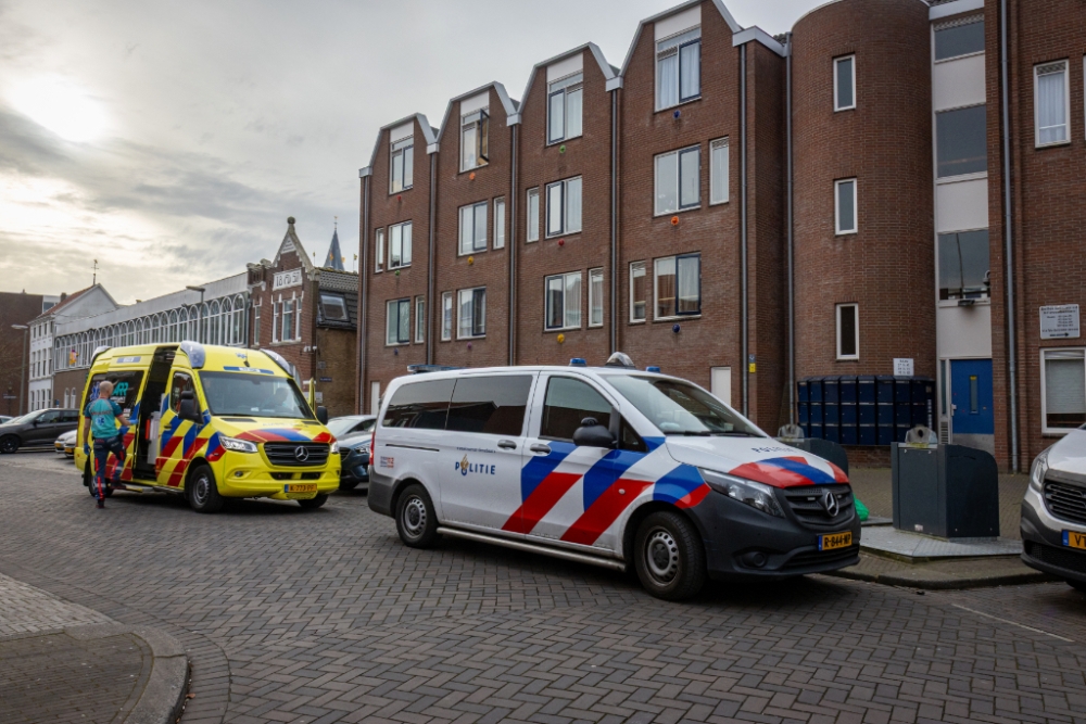 Steekincident in Schiedamse woning, vrouw raakt gewond