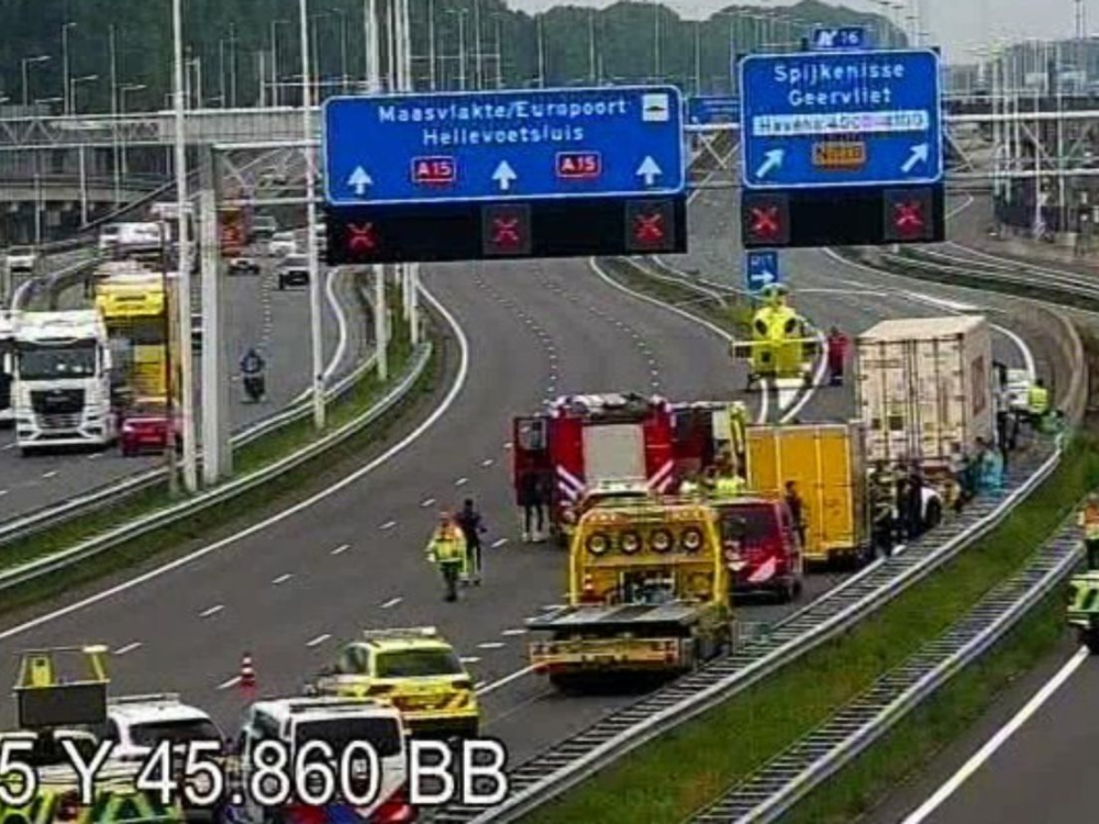 26-jarige Schiedammer omgekomen bij dodelijk ongeluk op motor