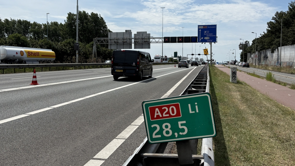 Grote zorgen om versmalling A20: ‘Ambulance kan in de file terechtkomen’