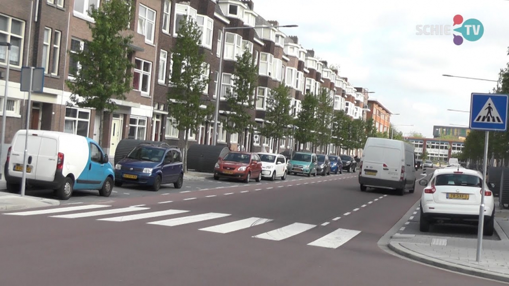 Nieuwe thriller speelt zich onder andere af in Schiedam, want: 'Het moest wel een beetje levensecht zijn'