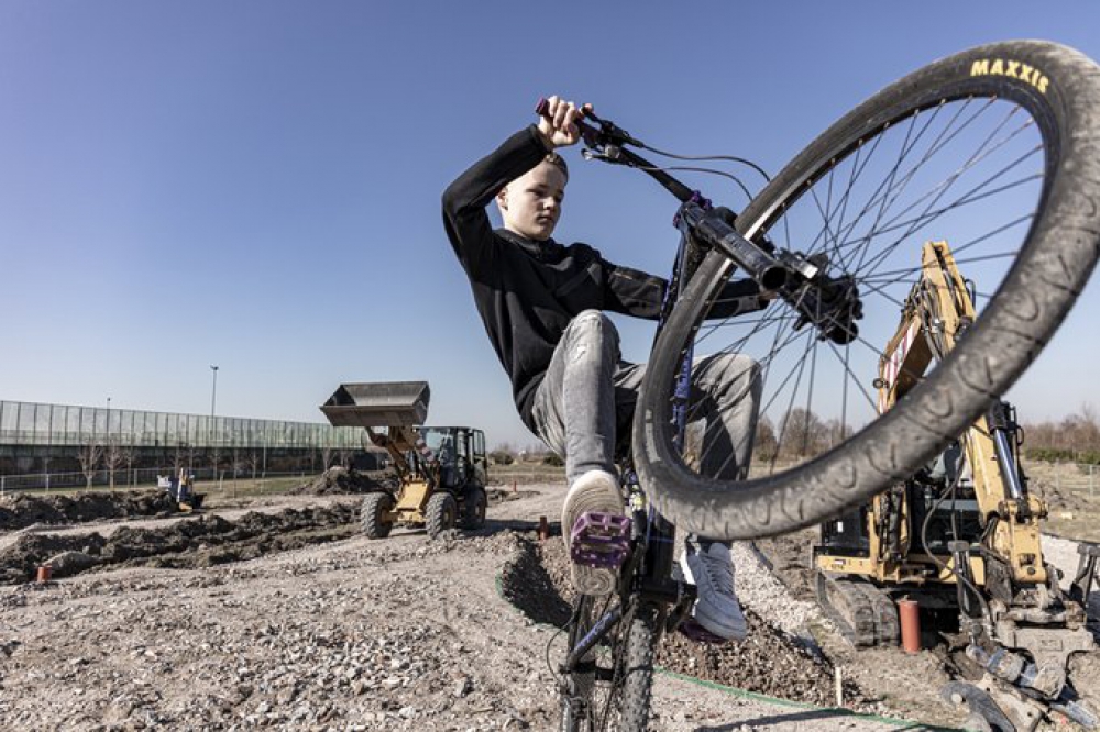 Gemeente legt 'Pumptrack' aan op Sportpark Willem-Alexander