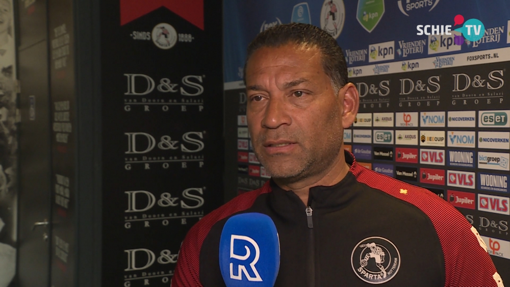 Henk Fraser, trainer van Sparta, had corona: 'Acht kilo afgevallen en behoorlijke angst gehad'