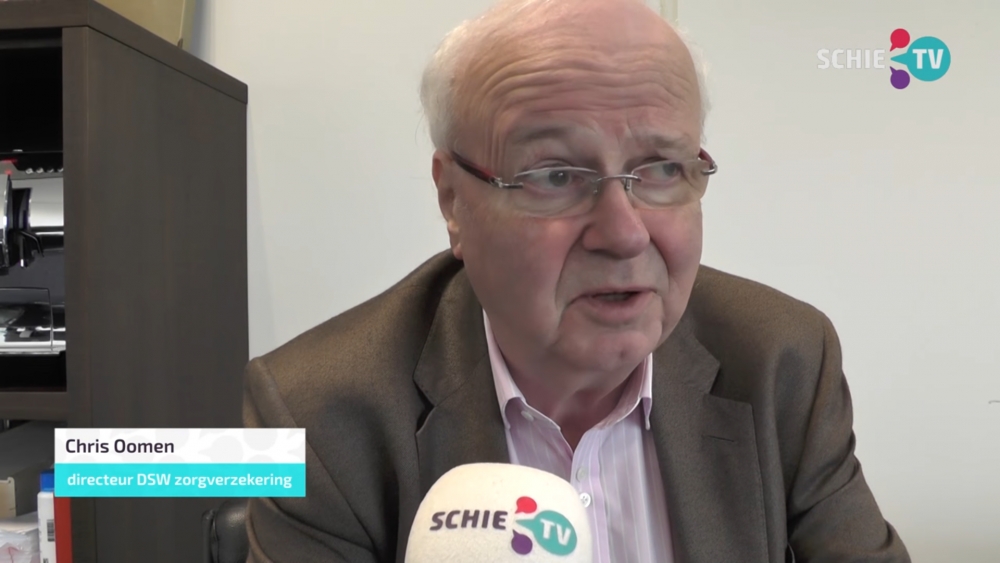 Financieel Dagblad: 'DSW-baas Oomen vertrekt onder druk van De Nederlandsche Bank'