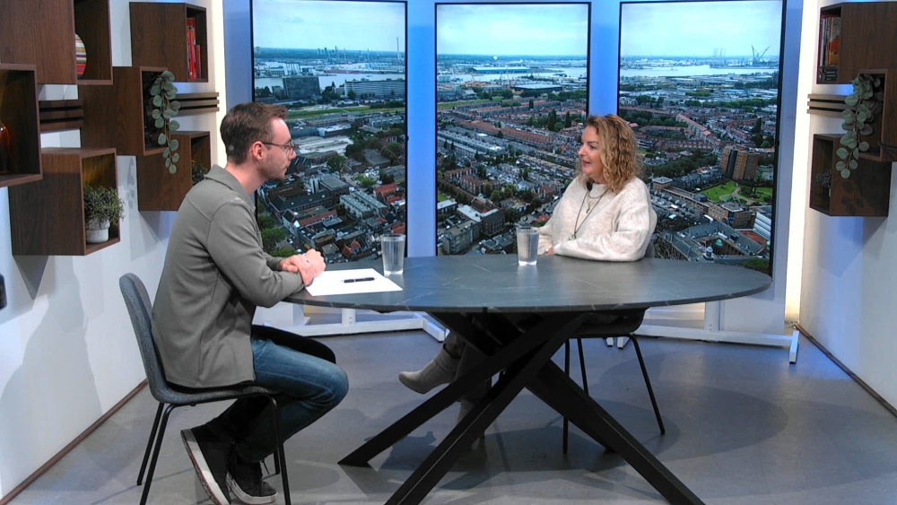 'Pas maar op, want ik pak je' - Twee in gesprek met Ivana Somers