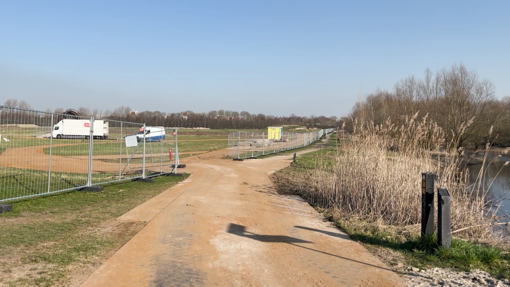 Hogere saneringskosten door grote puinbrokken in ophooggrond Vlaardingse Broekpolder