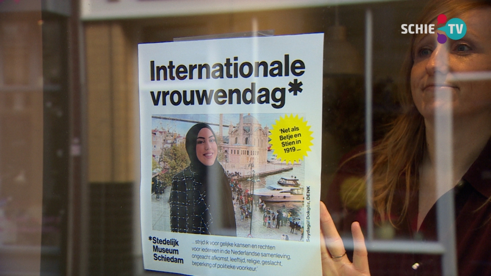 'Vrouwen hebben nog altijd met seksisme te maken in de politiek'