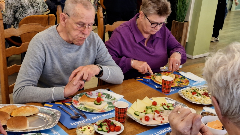 Seniorenlunchestafette na eerste editie al succes: ‘Dit moet blijven bestaan’