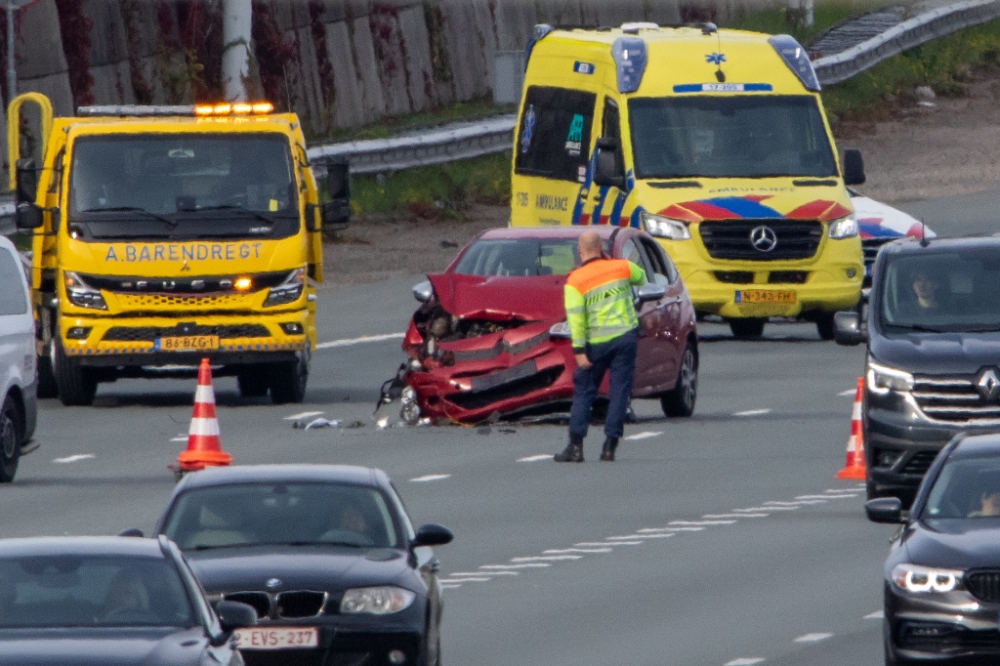 Meerdere gewonden bij aanrijding op snelweg