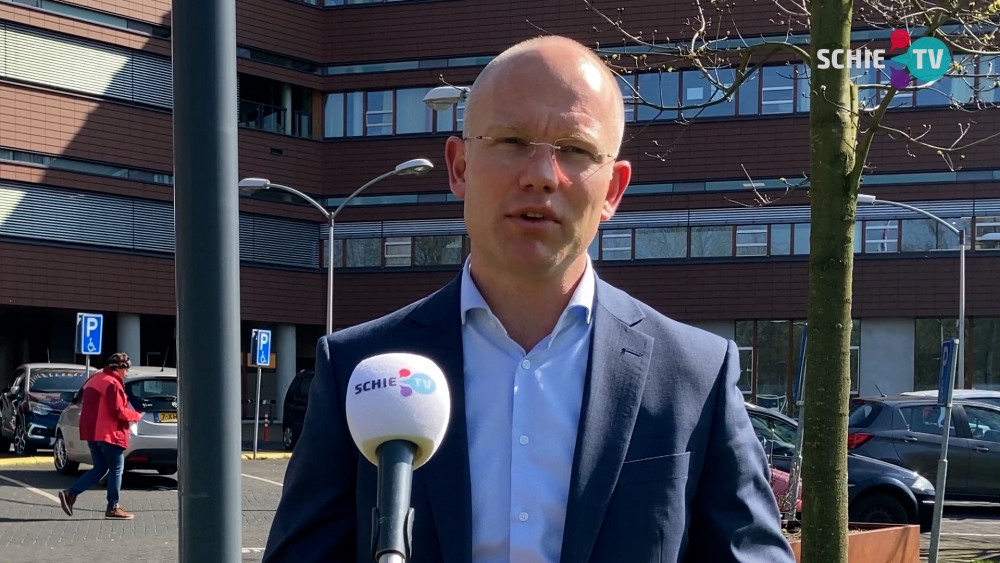 Personeel Franciscus Vlietland 'loopt graag nog wat harder om te helpen met vaccineren'