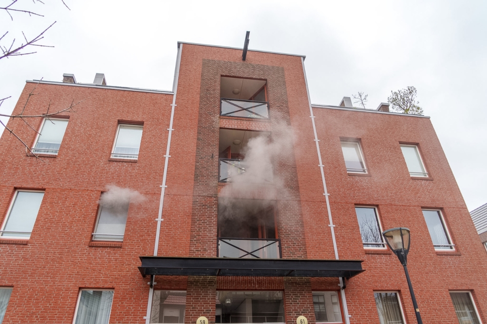 Brand in woning aan Havenstraat in Vlaardingen, appartementencomplex ontruimd