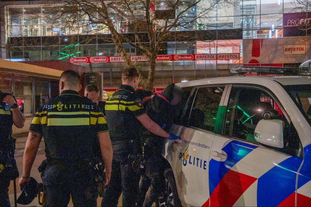 Fouilleren in Vlaardingen loopt uit op aanhouding