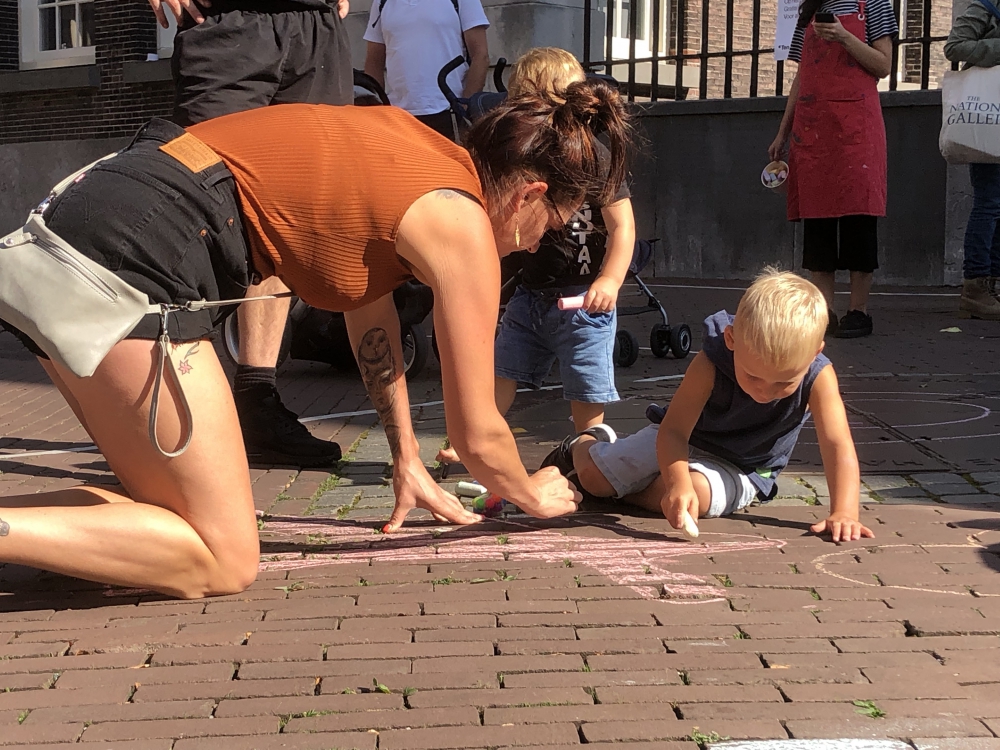 'Grootste stoepkrijttekening van Schiedam'