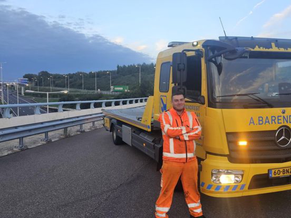Schiedamse berger Mike ziet dagelijks tientallen 'gekken' rode kruizen negeren: 'Blij als ik na een werkdag weer thuis ben'