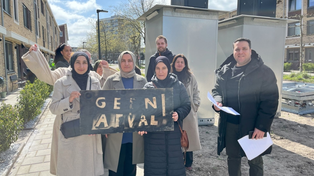 Bewoners Parkweg zeggen ‘nee’ tegen afvalcontainers en krijgen gelijk