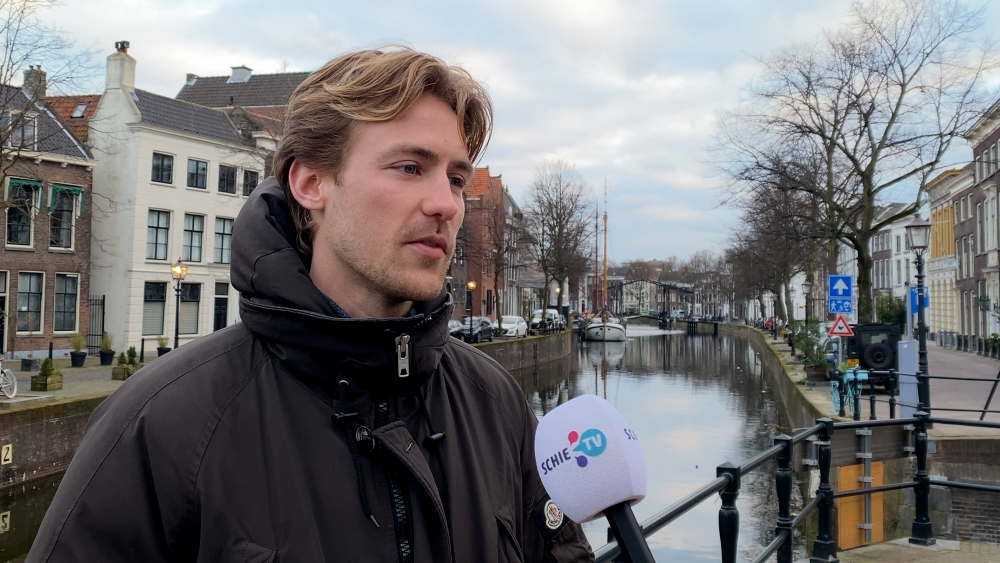 Bob van der Hoek en zijn bijzondere carrière: “Vind voetballen leuk, maar niet ten koste van alles"