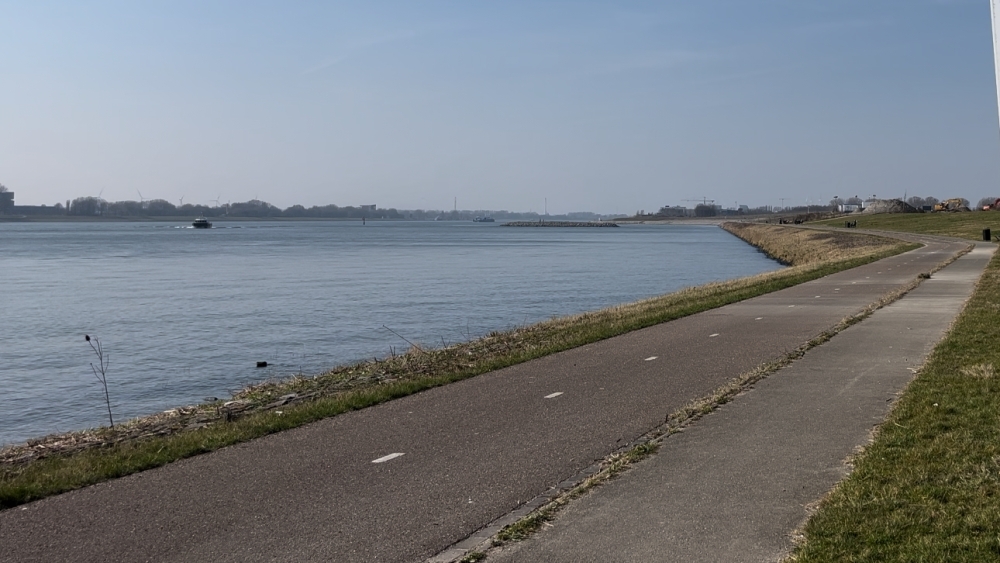 Rijkswaterstaat: 'Geen aanwijzingen dat staalslakken bij Vlaardingen schadelijk zijn'