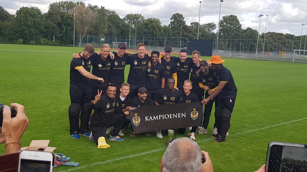 Excelsior '20 voor de 12-de keer landskampioen cricket