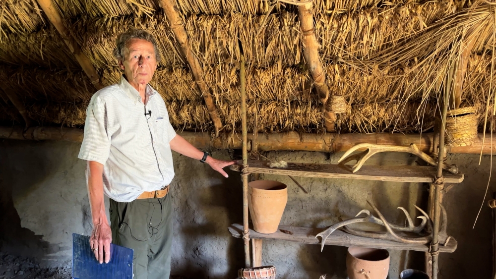 Make-over op Masamuda: huis van 5000 jaar oud krijgt wetenschappelijke inrichting