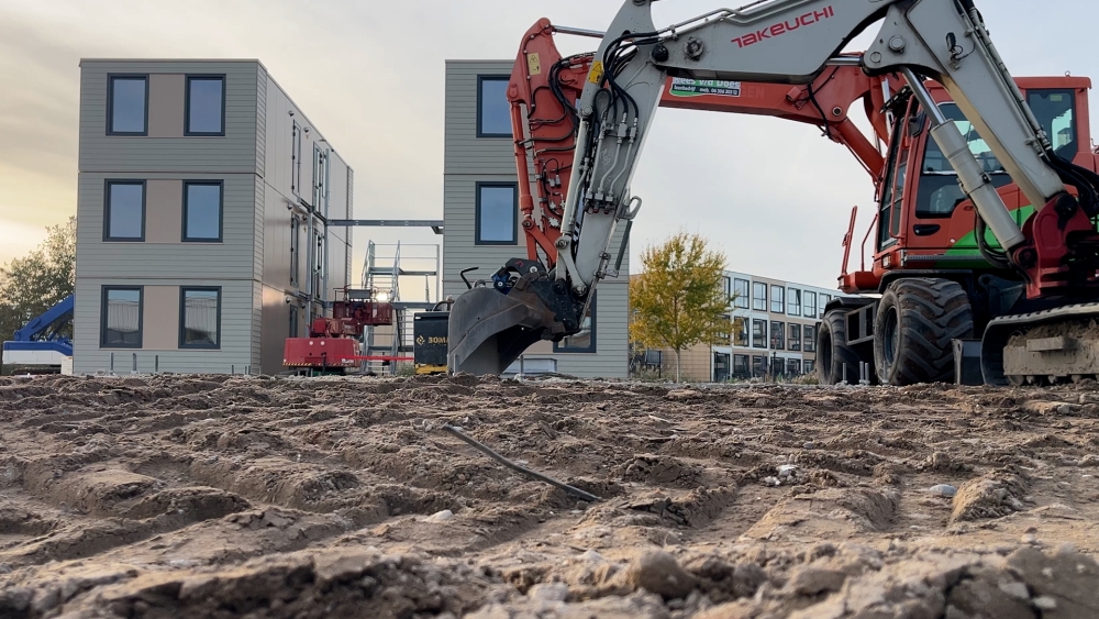 Bouw van woningen voor 288 arbeidsmigranten tegenover Mrija is van start