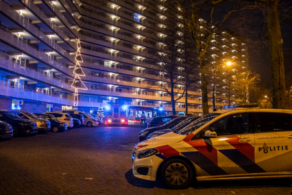 Keukenbrand op 12e etage Schubertplein