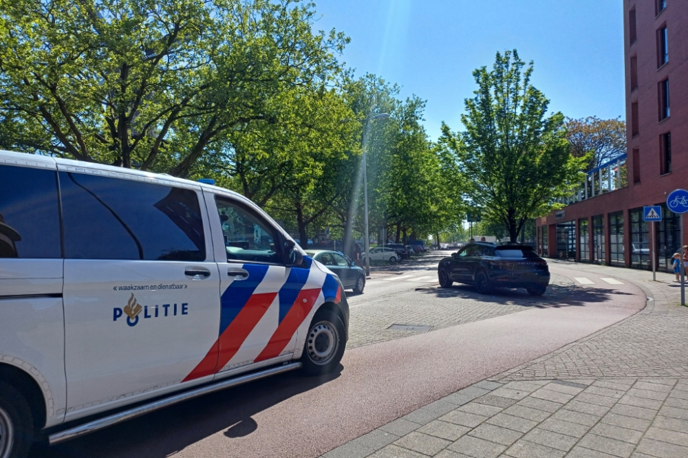 Aanrijding tussen auto en fietser op Nieuwe Haven