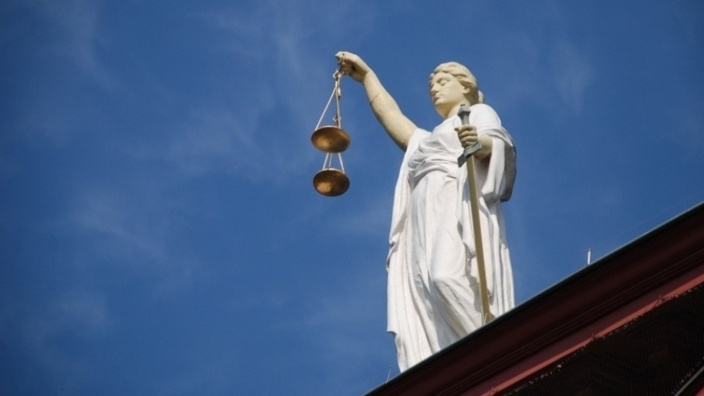 Rechtbank veroordeelt Schiedammer die door rood reed en botsing veroorzaakte